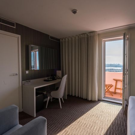 The One Grand Hotel Da Povoa - By Mhmb Hospitality Povoa de Varzim Ngoại thất bức ảnh